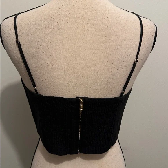 Babaton Black Camisole Cropped Women's Top Zip Back Large - Picture 3 of 6